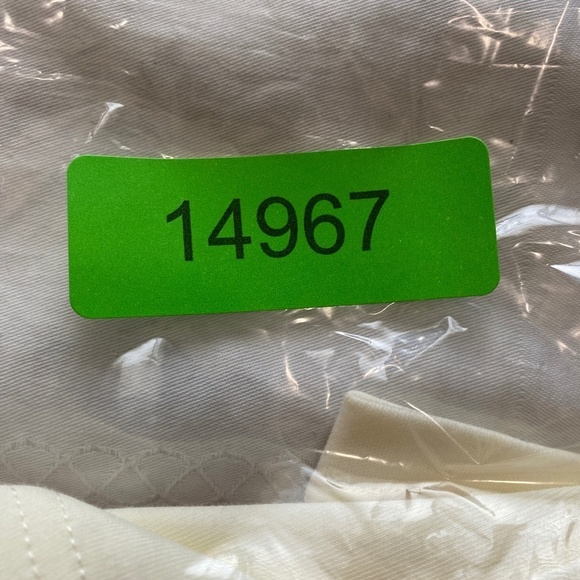 Setterlaine Women's Cream Short Sleeve Bejewelled Accent Floral Print Shirt 10 - Picture 10 of 10